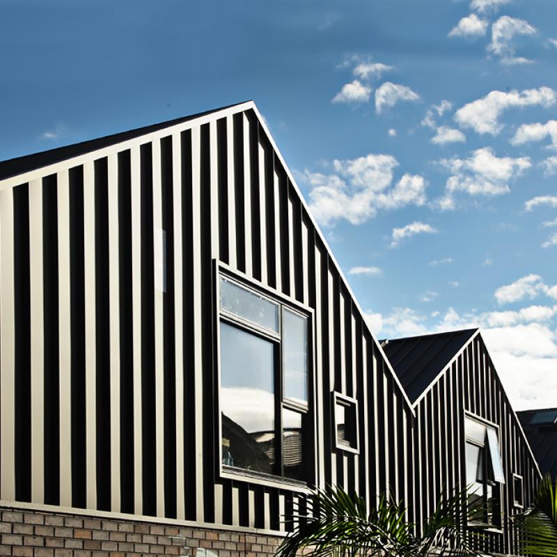 The Block 2017 Elsternwick COLORBOND® steel Matt finish in colour Monument®