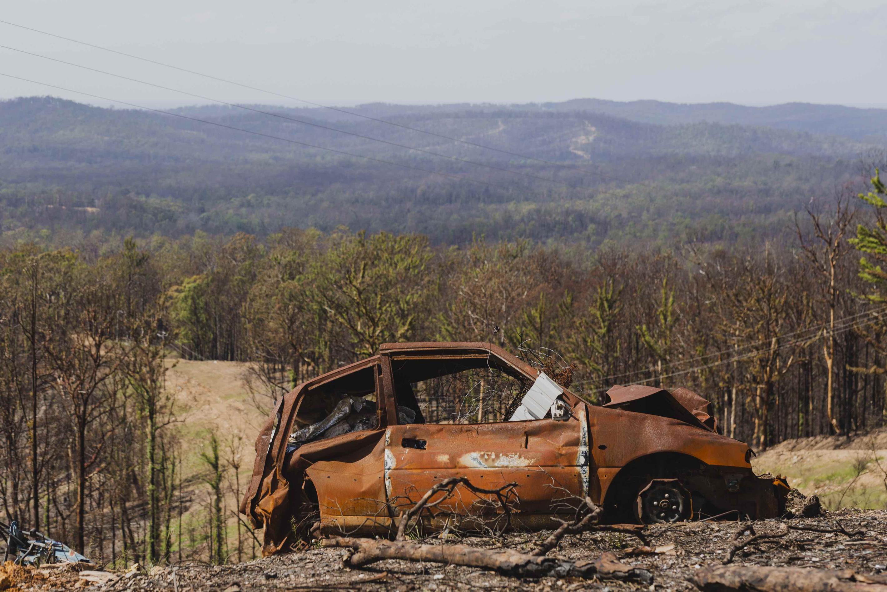 The house that withstood a bushfire. Uses framing made from TRUECORE® steel, COLORBOND® steel cladding, roofing, fire shutters and flashing