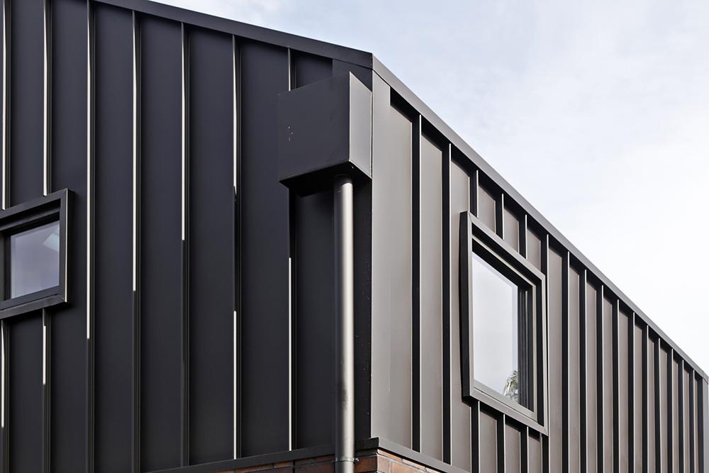 The Block 2017 Elsternwick COLORBOND® steel Matt finish in colour Monument®