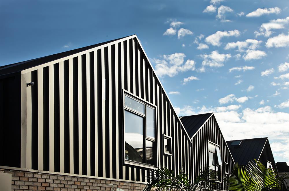 The Block 2017 Elsternwick COLORBOND® steel Matt finish in colour Monument®