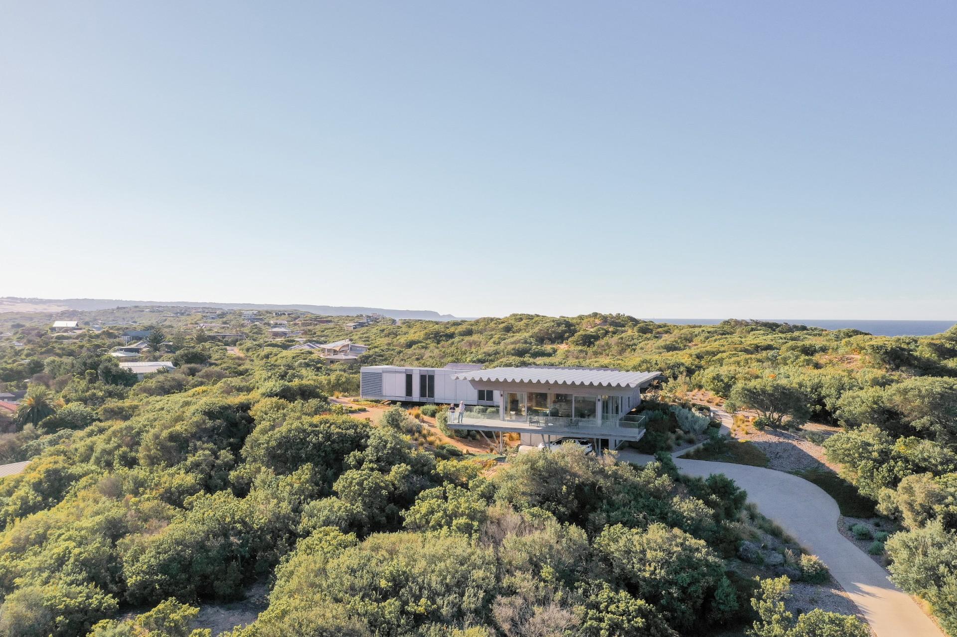 Dune House - COLORBOND® steel 60th Anniversary featured home