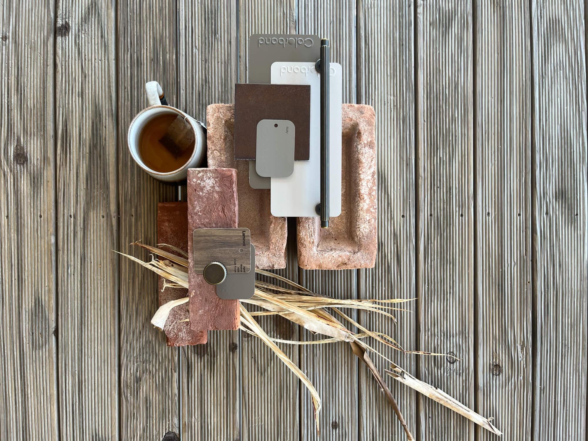 Micaela Drummond Flatlay Outback Winner